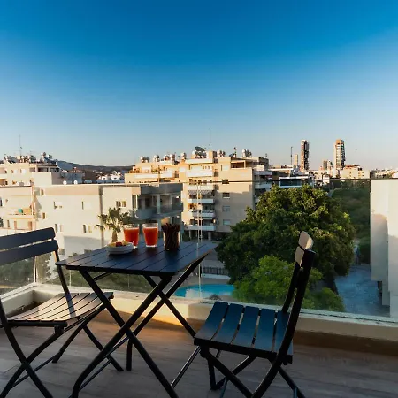 公寓 3 Bedroom With 2 Balconies And Private Rooftop Terrace *
